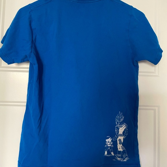 Uniqlo Boys graphic T - Picture 2 of 3